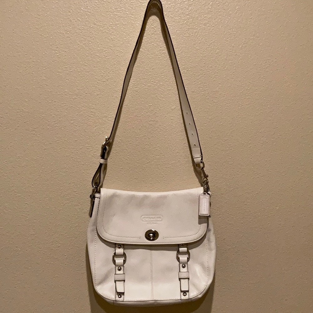Coach Women’s Crossbody Messenger Bag